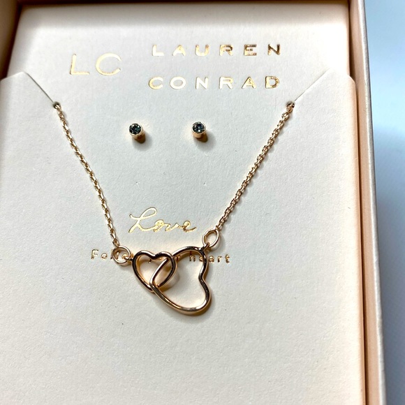 LC Lauren Conrad sweet heart necklace with tiny studs - Picture 2 of 4